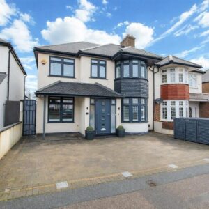 4 bedroom house for sell